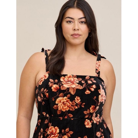 NWT Torrid Floral Velvet Mini Dress L Black Whimsigoth‎ Fairy Grunge Romantic - Picture 3 of 10